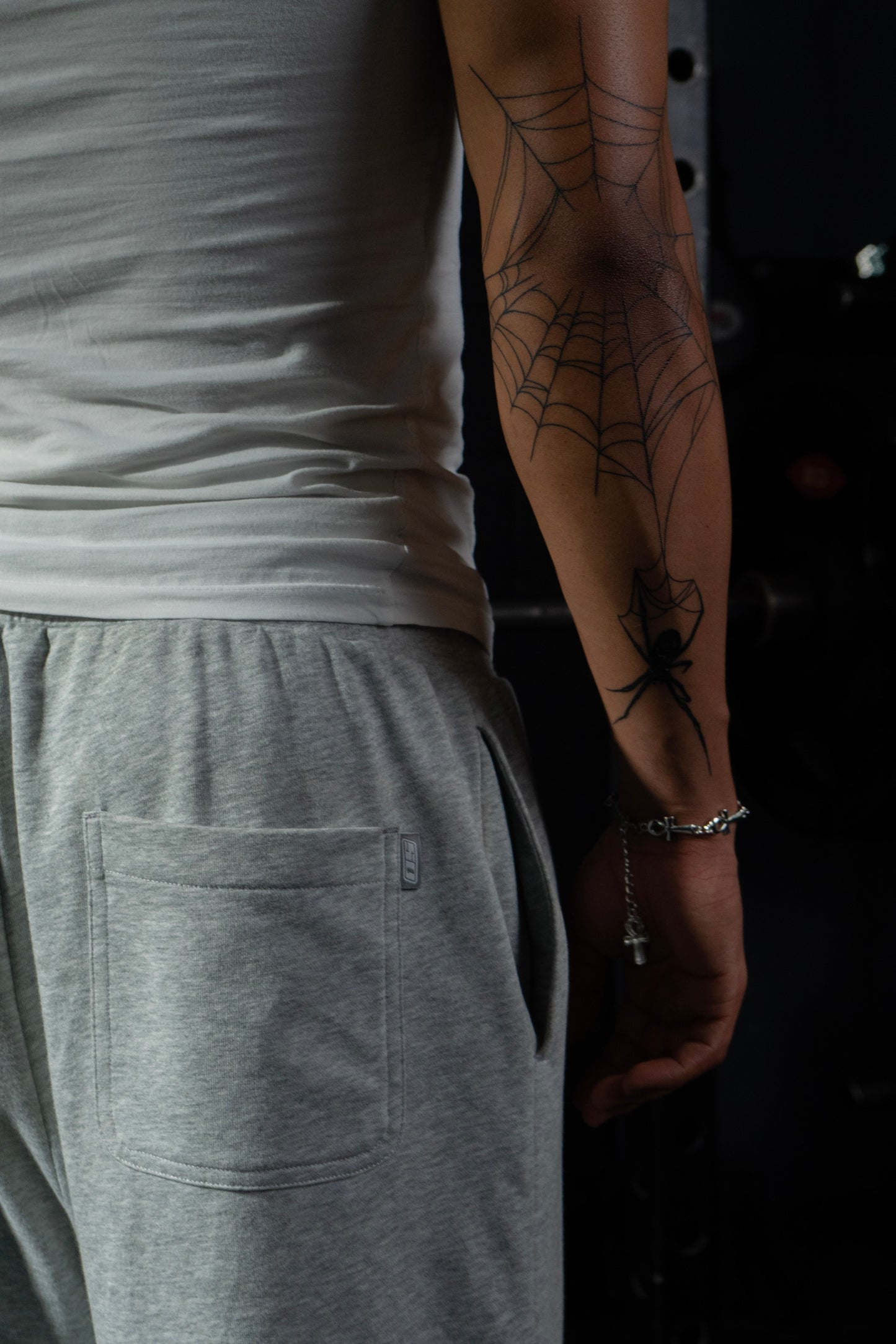 IRON CAPSULE X CARGO SWEATPANTS